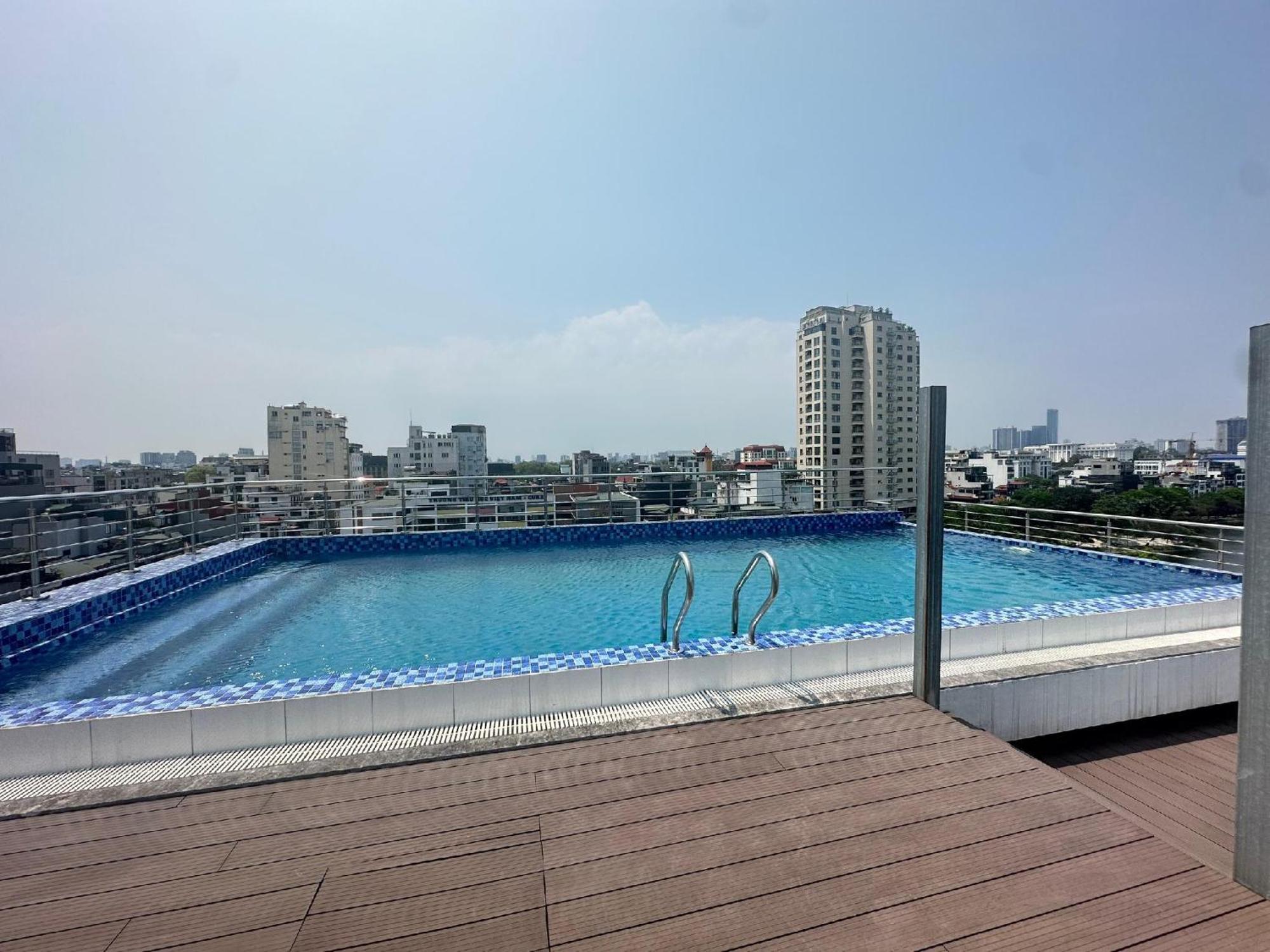 Luxe Paradise Suites Hotel & Spa, Hanoi